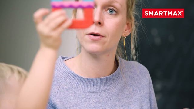 SmartMax My First Acrobat: Can you find the correct shapes to complete the challenge? смотреть онлайн