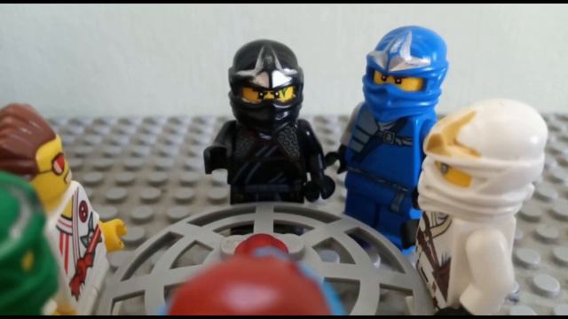Lego Ninjago: Among Us смотреть онлайн