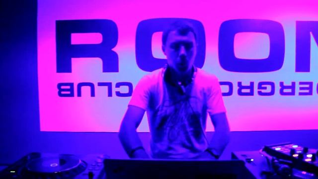 Arturo & Osipov GRAND OPENING WEEKEND 7 @ ROOM 8 2012 смотреть онлайн
