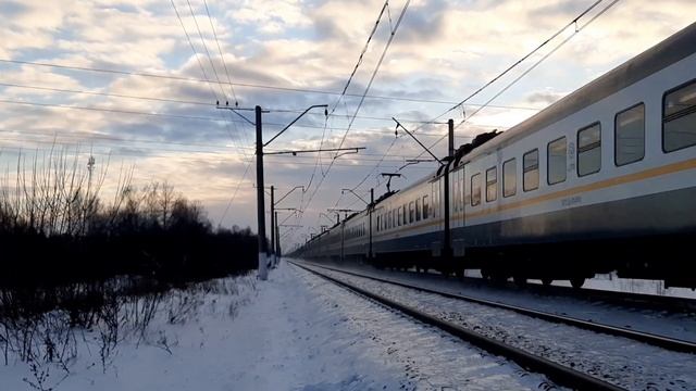 Перегон Львовская - Столбовая. Зима. Электрички на зимнем участке Львовская - Молоди. смотреть онлайн