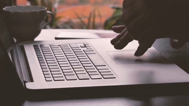 Best Laptops for College Students in 2024 - How to Choose a Laptop for College? смотреть онлайн