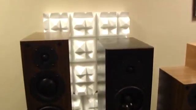 MHES 2012 Экспозиция Next Hi-Fi Часть 1 смотреть онлайн