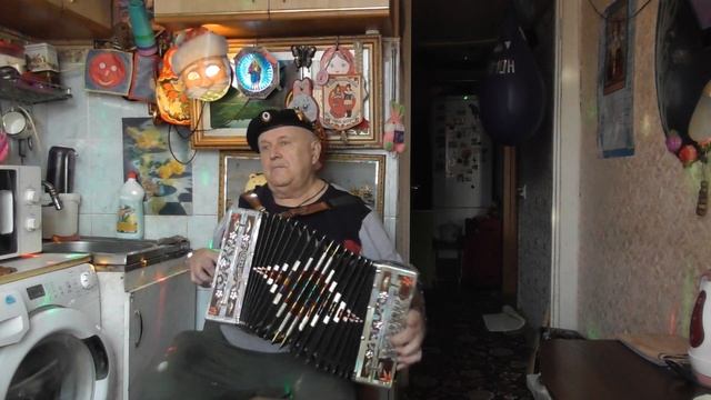 угадайте писню\на\супер\горьковской\гарм\от\самор\самоуч\слухач\без\муз\обр\учителей\аакадемиев\и т смотреть онлайн