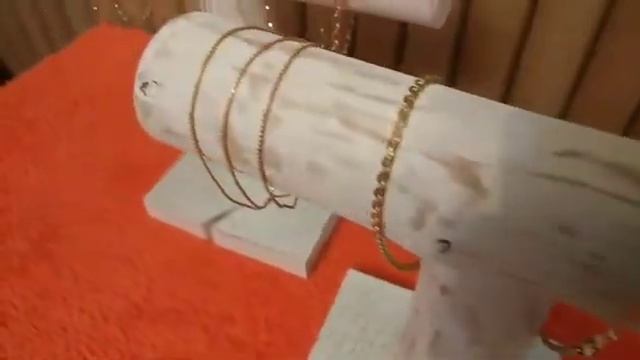 Подставка для урашений, часов, браслетов из натурального дерева смотреть онлайн