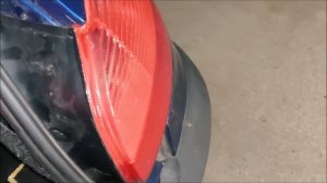 How to remove Peugeot 206 back light and change bulbs