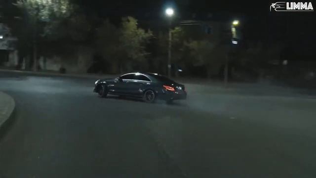 GAZAN - ЧЕ ЗА ЛЕВ ЭТОТ ТИГР (КЛИП 2021) смотреть онлайн