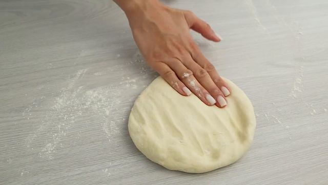 Идеальное тесто для пиццы. Тонкое, с мягкими корочками смотреть онлайн