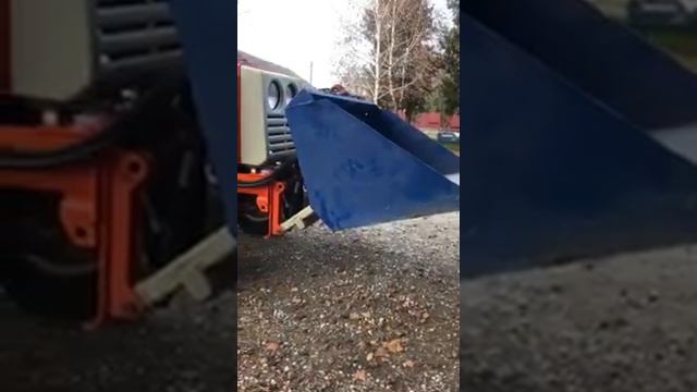 КМЗ-012 Т-012 два цилиндра на передней навеске смотреть онлайн