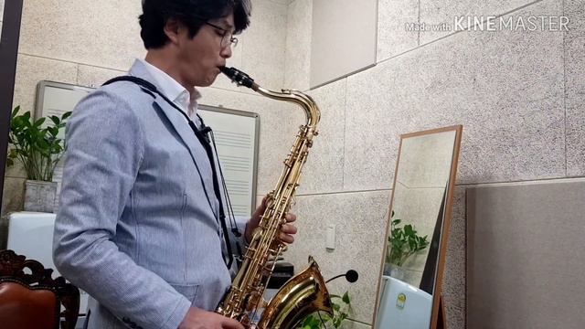 Smoke gets in your eyes 스모크 겟 인 유어 아이즈 테너 색소폰연주 안태건 смотреть онлайн