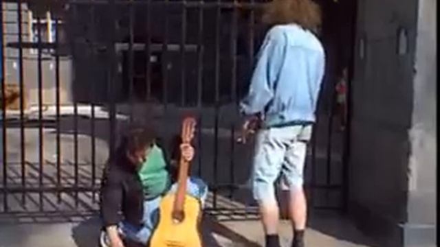 Нагиев и Рост - Все проходит на переходе смотреть онлайн