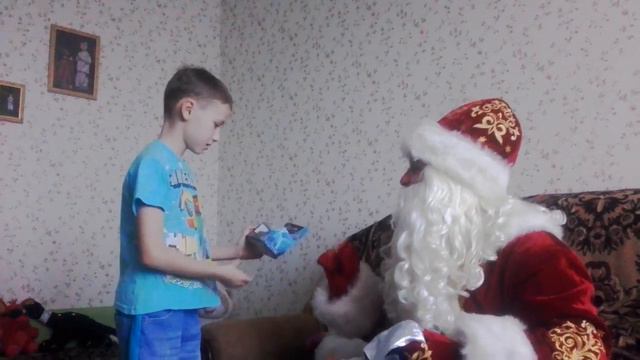 Дед Мороз пришел.2 смотреть онлайн