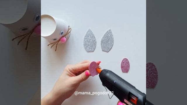 Пасхальный зайчик. Поделка на пасху. Пасхальный заяц из бумажного стакана смотреть онлайн