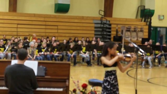 Maya Kilburn Age 12 violin Kroll Banjo and Fiddle YMS talent show смотреть онлайн