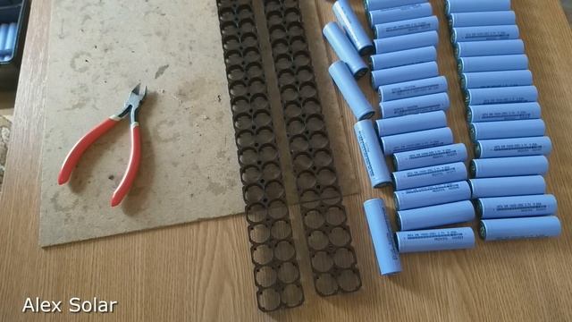 Перепаковка аккумулятора электросамоката. Аккумулятор 36 вольт. Много работы. смотреть онлайн