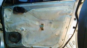 Снятие карты передней двери Daewoo Lanos 1.5i