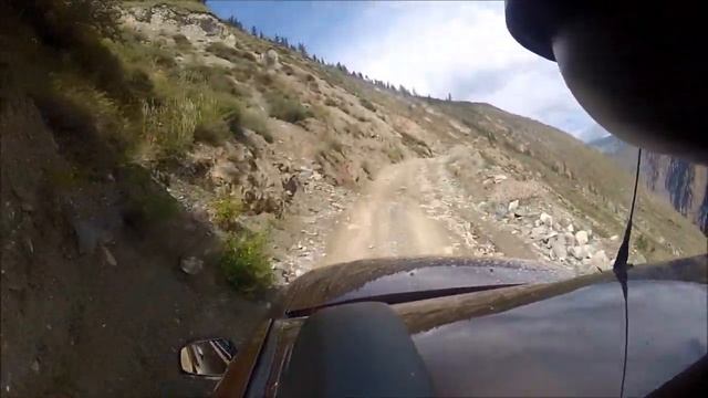 Подъем на перевал Кату-Ярык на Рено Дастер смотреть онлайн