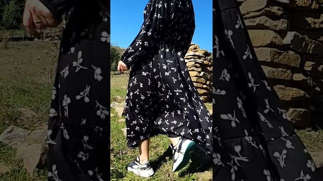 Черное женское ярусное платье бохо - тренд 2022г. Бренд Angelina Pars (Ozon и Wildberries) смотреть онлайн
