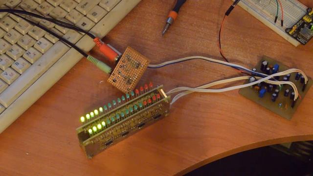 Индикатор уровня сигнала (VU meter) на LM324 + AD8307 смотреть онлайн