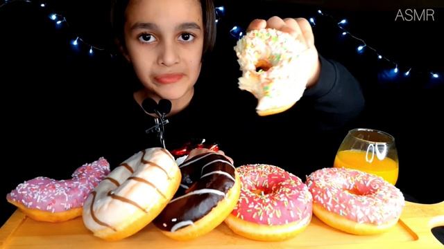 ASMR Итинг Данкин Донатс ПОНЧИКИ ? Mukbang Dunkin DONUTS??