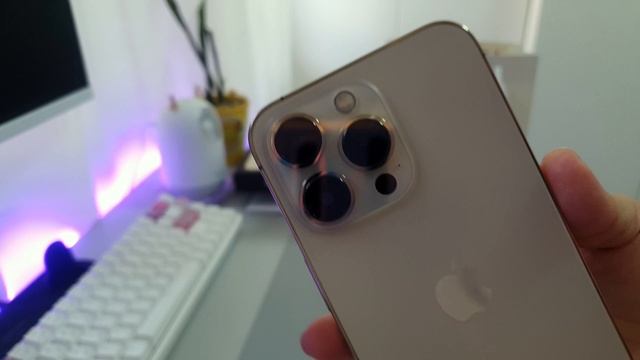 iPhone 13 Pro Gold Unboxing + Switching over from Android! смотреть онлайн