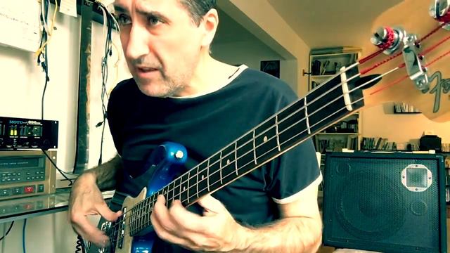 "Give me gig, you know?" - 1993 Fender American Standard Longhorn Jazz Bass / Sadowsky Bass смотреть онлайн