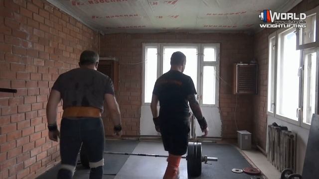 09.05.2021. Зал ШТАНГИ в доме Юрия Семилетова. Проходка. Захаров Рывок-87. Семилетов Толчок-115х смотреть онлайн