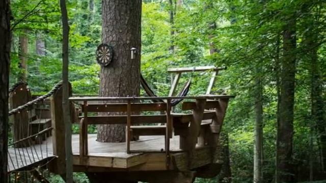 САМЫЙ КОМФОРТНЫЙ И КРАСИВЫЙ СКАЗОЧНЫЙ ДОМИК НА ДЕРЕВЕ смотреть онлайн