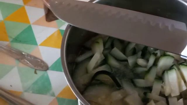 Что с погодой? Качели, говорят😭 смотреть онлайн