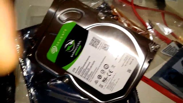 Распаковка Seagate BarraCuda HDD 3TB - Обзор и установка смотреть онлайн