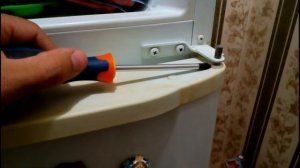 Как просто устранить провисание двери холодильника Vestel