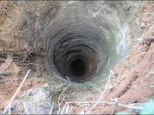 Нашёл "ДУДКУ" древних старателей! Там и Золото и Платина!!!