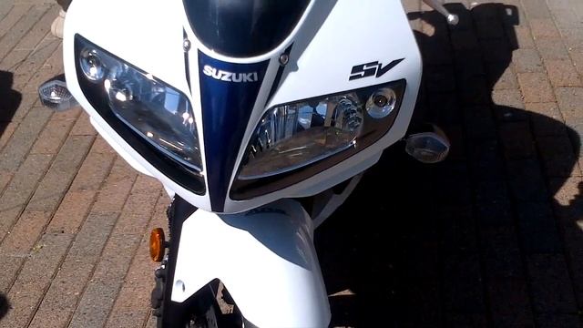 My new 2012 Suzuki SV650s смотреть онлайн