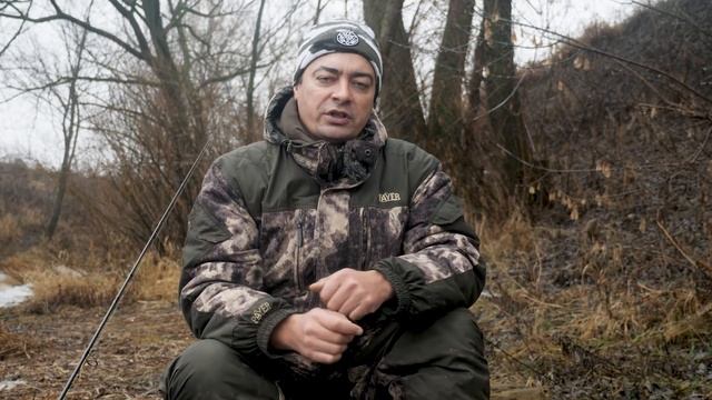 Рыбалка на Москва реке. Зимний уровень. Рыбалка с гидом. смотреть онлайн
