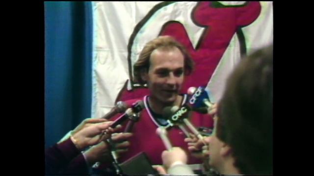Guy Lafleur talks about getting back to the game plan now that he scored his 500th goal | CBC Sport смотреть онлайн