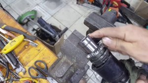 Снова Застрял Бур В Стволе Перфоратора // Полный Разбор Ствола Перфоратора.