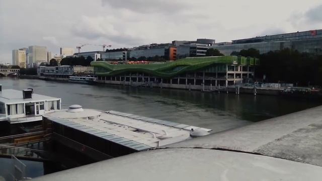 Париж, Ресторан 
