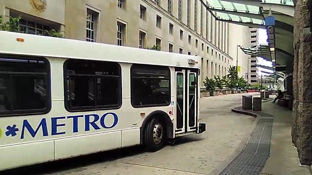 Buses at government square Transit center смотреть онлайн