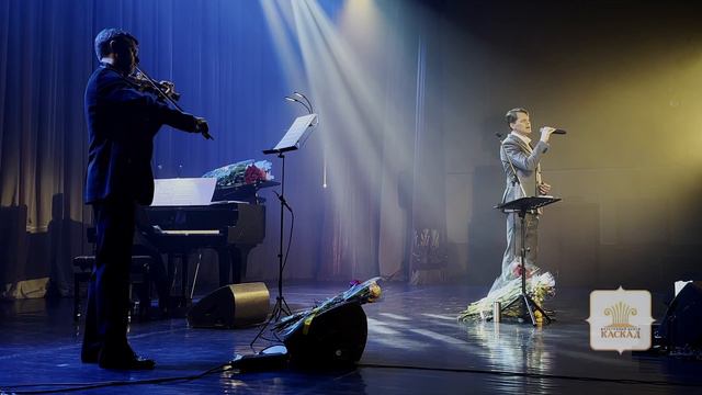 Любит, не любит, Я руки ломаю (Владимир Маяковский). Иван Ожогин