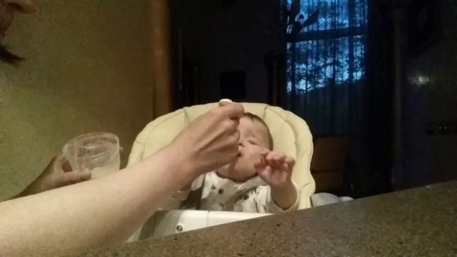 Жуй-жуй,  глотай!