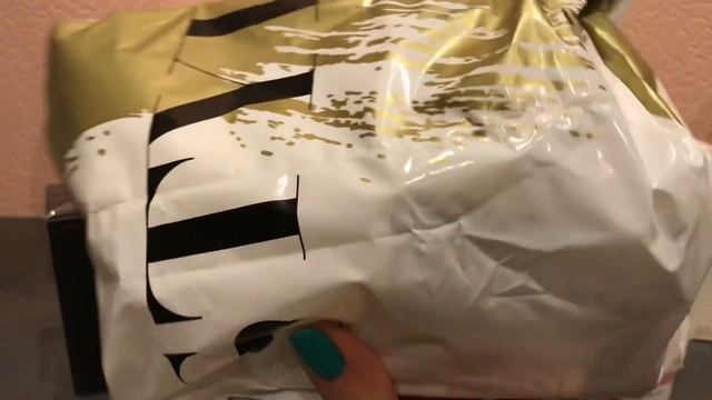 Avon 16/2020 пакет сюрприз ,новый аромат и супер набор