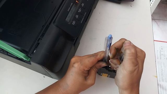 วิธีเติมหมึก Brother ตลับแท้ смотреть онлайн