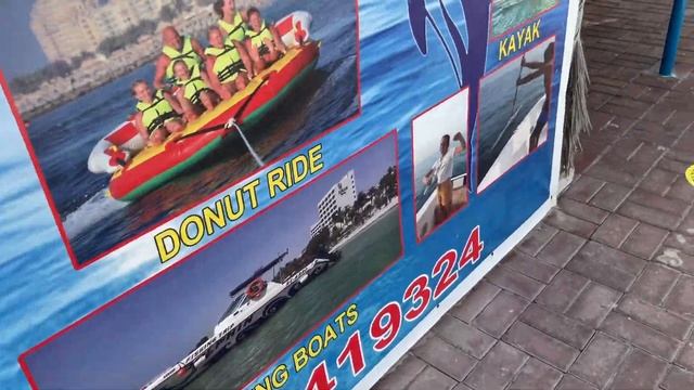 Ajman Hotel, дальная часть территории отеля, выход к соседнему отелю, отель в Эмиратах