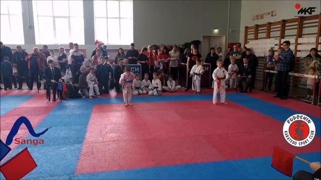 Каратэ. Соревнования по КАТА. Дети 7 лет. Karate. Competitions. Kata. Kids 7 years. смотреть онлайн
