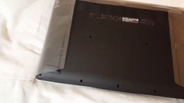 Acer V17 Nitro Black Edition VN7-793G (2017) Unboxing смотреть онлайн