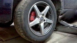 Замена колес на зимние на автомобиле Лада Гранта