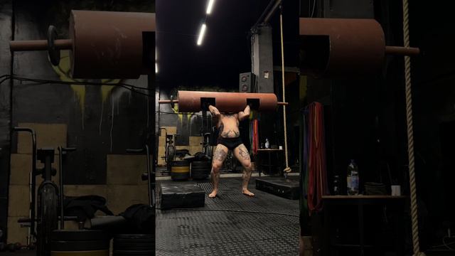 ТРЕНИРОВКА С БРЕВНОМ БЛУДА смотреть онлайн