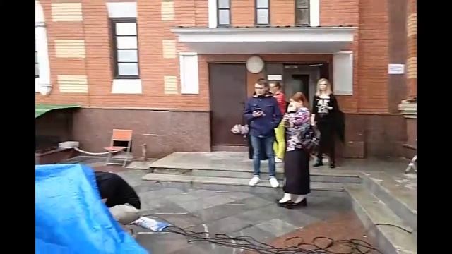 YO LEVEL Studio / Группа "Брови" г.Йошкар-Ола, 2 патриаршая площадь 27.05.2017 prod. bu Google смотреть онлайн