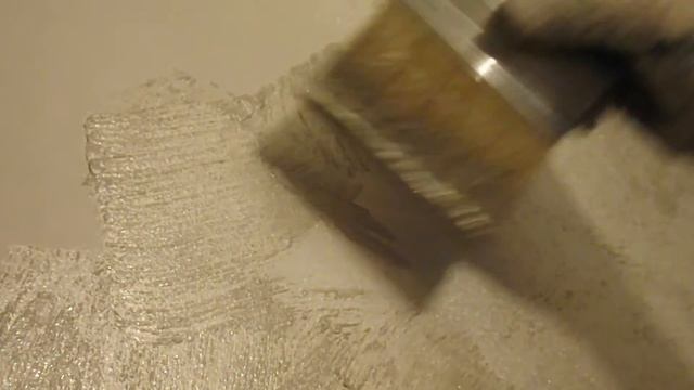 Decorazza Lucetezza Alluminio (Декорацца Лучетецца Алюминио). Paint with sand for walls