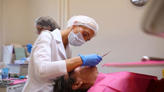 Знакомство с врачами - Лиана Игоревна Стрипская смотреть онлайн