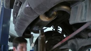 Замена  глушителя Chevrolet Niva .Замена  глушителя в СПБ .